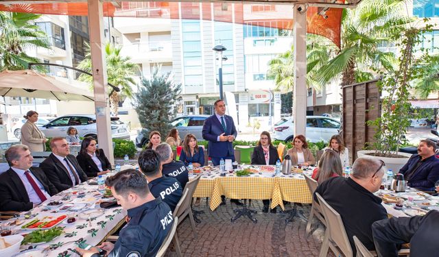 Narlıdere’de Muhtarlar Günü buluşması: Talepler masaya yatırıldı