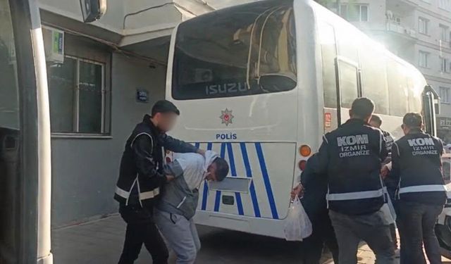 İzmir'de kundakçılar yakalandı... Suç örgütüne bağlı 5 şüpheli gözaltına alındı