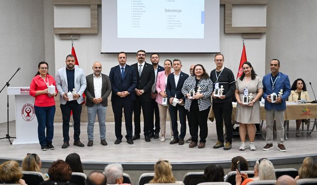 Bornova Kent Konseyi’nde seçim heyecanı: Doğan Baran Mengüş yeniden başkan