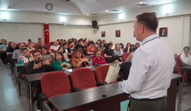 Karşıyaka’da yeşil eğitim… Personele enerji verimliliği anlatıldı