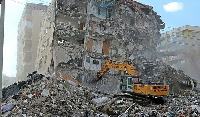 30 Ekim İzmir depreminin üzerinden 6 yıl geçti: Dinmeyen acılar ve bitmeyen adalet arayışı