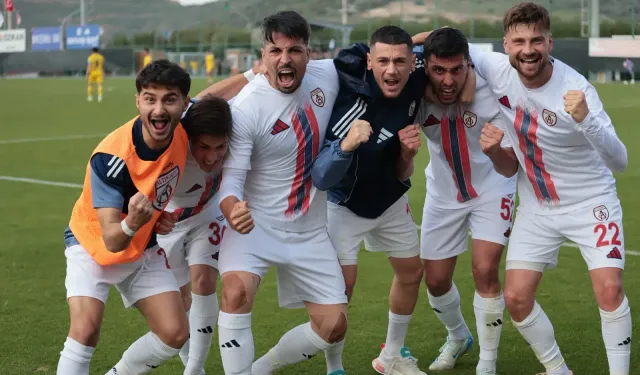 İzmir futbolunda flaş iddia: Altınordu’yu Yılmaz Vural alacak!