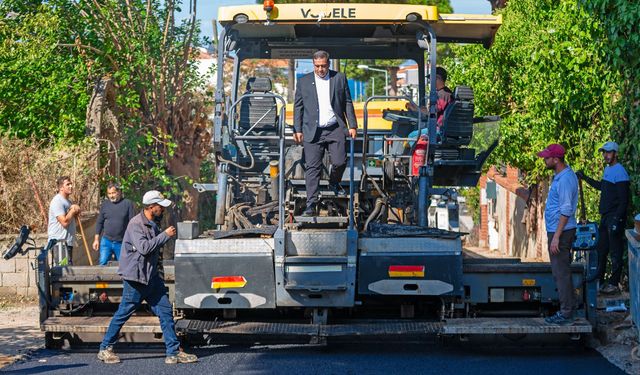 Narlıdere’de rekor asfaltlama: Yollar birer birer yenileniyor!
