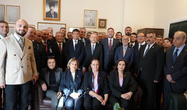 CHP İzmir'den Ankara mesaisi: Gümrükçü ve İzmir örgütünden Genel Merkez'e ziyaret