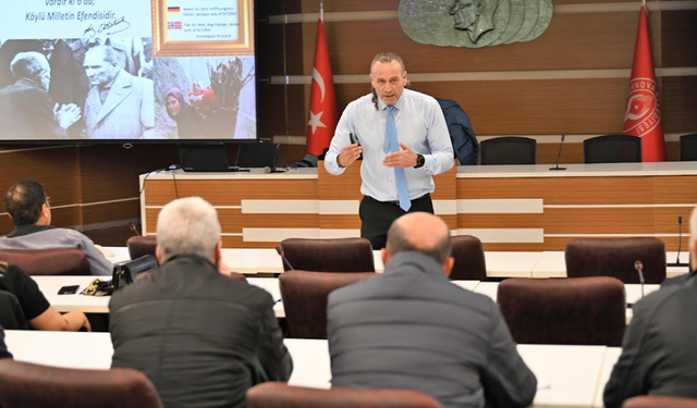 Bornova’da üreticilere zirai ilaç eğitimi: Sağlıklı ve güvenli tarım
