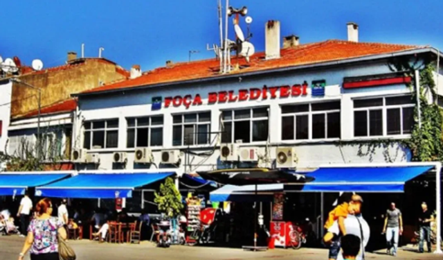 Foça’da gündem SDT ve 106 milyonluk kredi yetkisi!