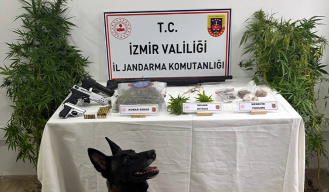 İzmir’de yasaklı madde operasyonunda 2 şüpheli gözaltında