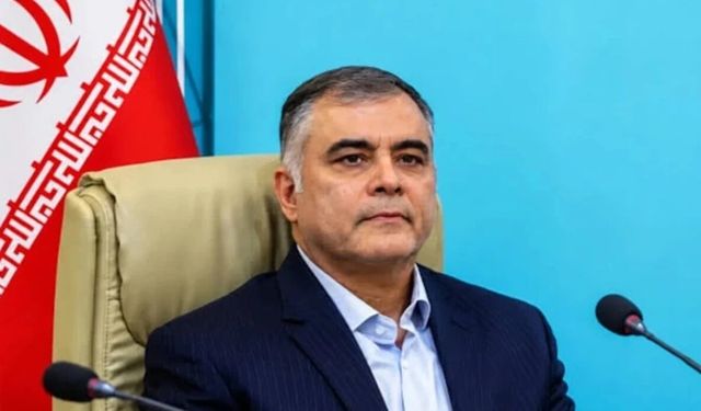 İran Petrol Bakanı Paknejad istifa etti