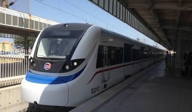 İZBAN’da 90 dakika aktarma geri geldi!