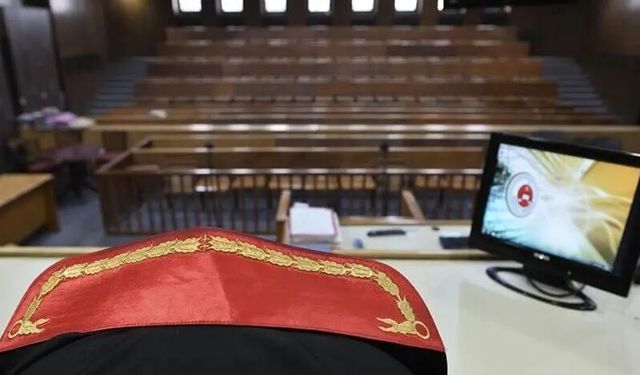 Uzaklaştırma kararına rağmen! İzmir’de kadının evi kundaklandı: ‘Eski sevgili’ tutuklandı!
