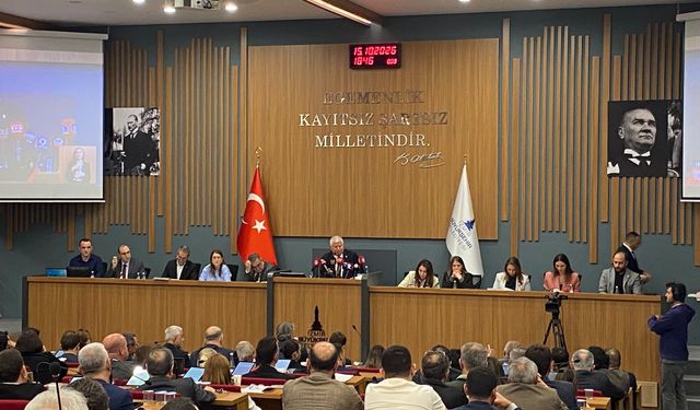 İZBB meclisinde ‘Erdoğan’ şarkısı açıldı, ortalık karıştı!