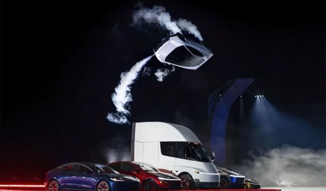 Hayaldi gerçek oldu...Tesla'nın uçan arabası tanıtıldı!