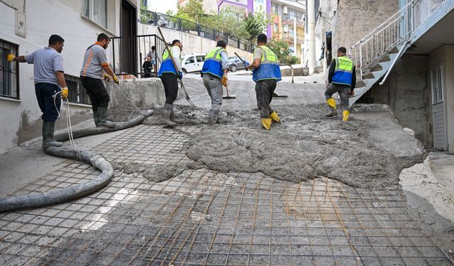 Bornova’da yıllardır sorun olan yokuş güvenli hale getirildi