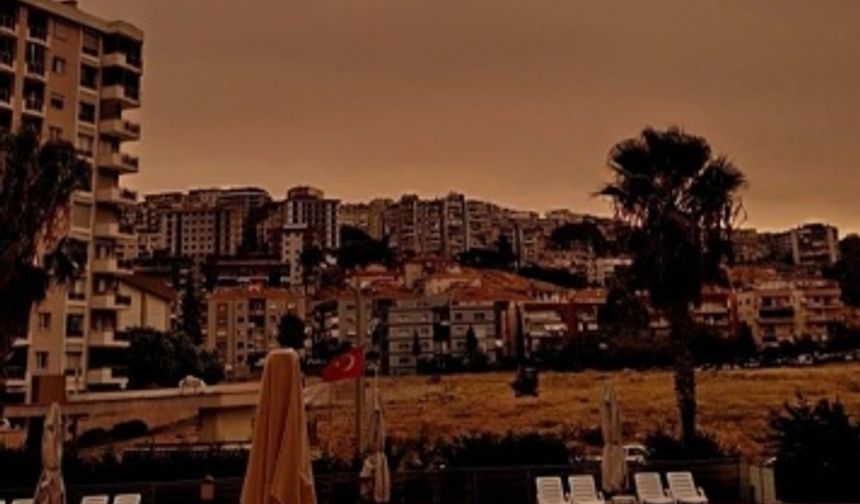 Orman yangınlarının dumanı İzmir'i kapladı: Meteorolojiden açıklama