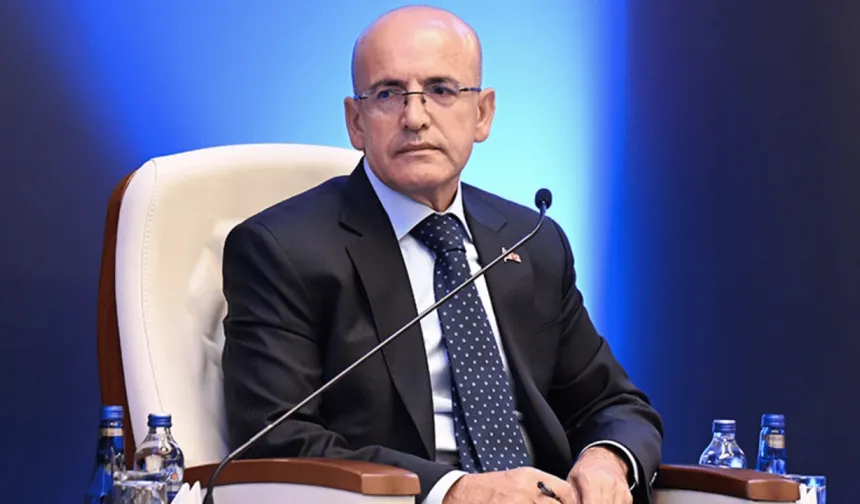 Mehmet Şimşek'ten asgari ücret paylaşımı: Enflasyonun üzerinde artıyor!