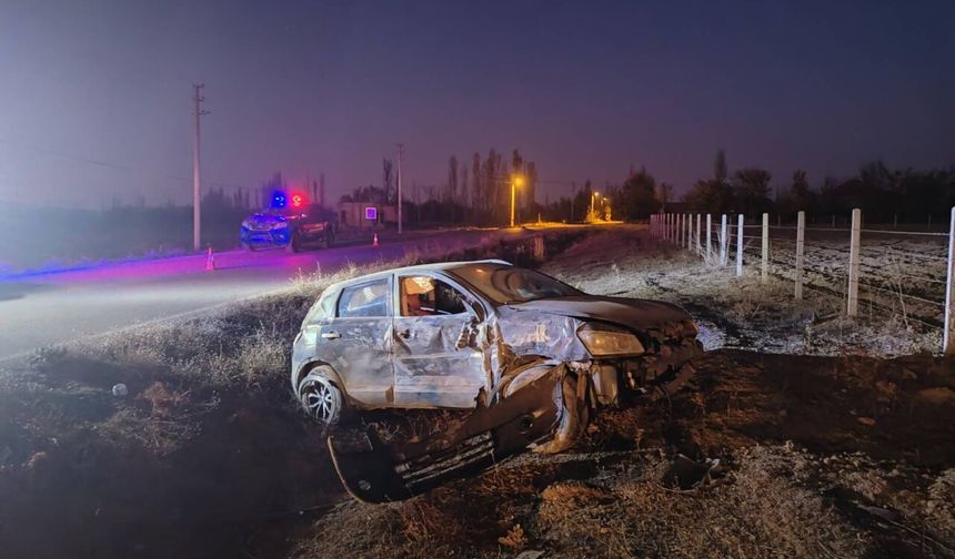 Afyon'da korkutan kaza: 4 kişi yaralandı