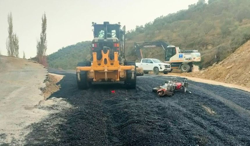 Aydın'da motosiklet ile greyder çarpıştı: 68 yaşındaki sürücü hayatını kaybetti