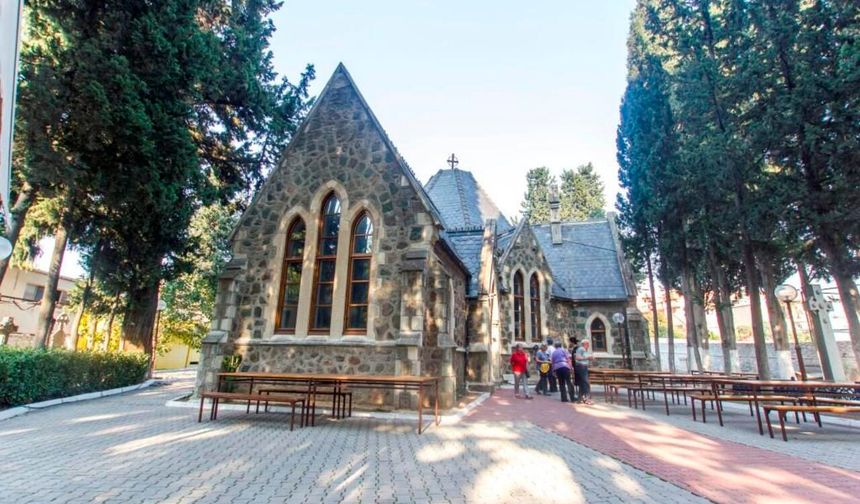 İzmir'in en görkemli yapılarından: Protestan Baptist Kilisesi nerede, nasıl gidilir?