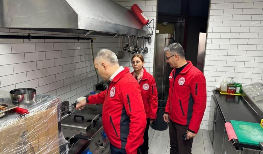 Manisa'da yılbaşı hazırlığı: Alkollü içki ve gıda denetimleri artırıldı