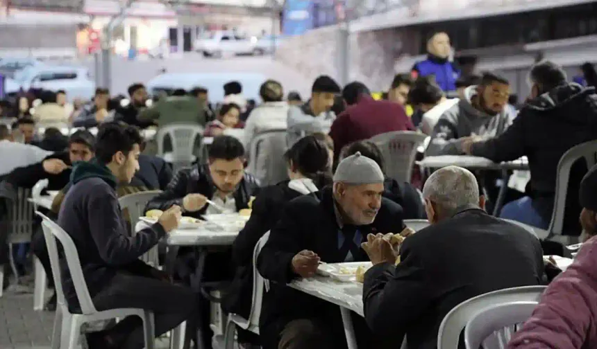 Muğla'da Ramazan bereketi: Her gün üç bin kişiye iftar verilecek