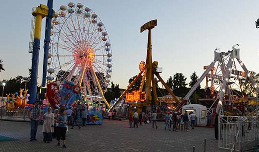 Buca Gölet Lunapark'a nasıl gidilir? Buca Gölet Lunapark'a ESHOT ile ulaşım var mı?