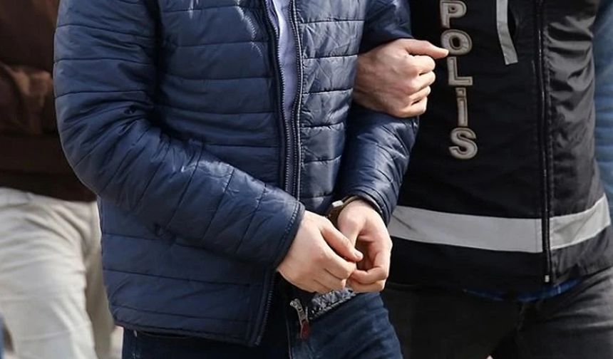 İki cinayet firarisi İzmir'de yakalandı