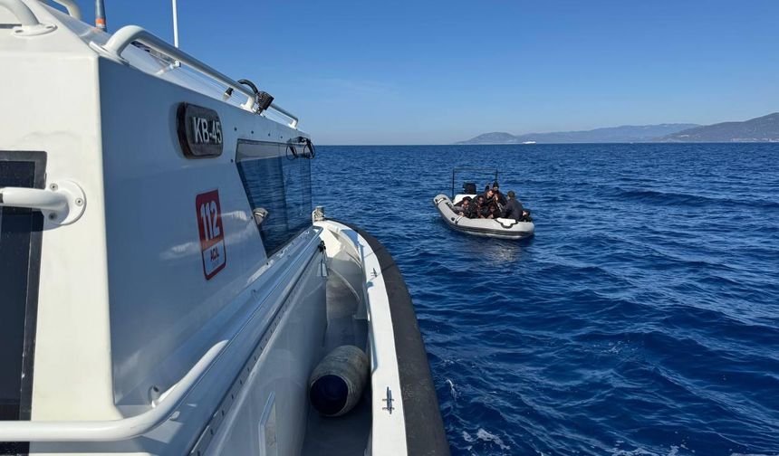 İzmir'in iki ilçesinde operasyon: 67 düzensiz göçmen kurtarıldı
