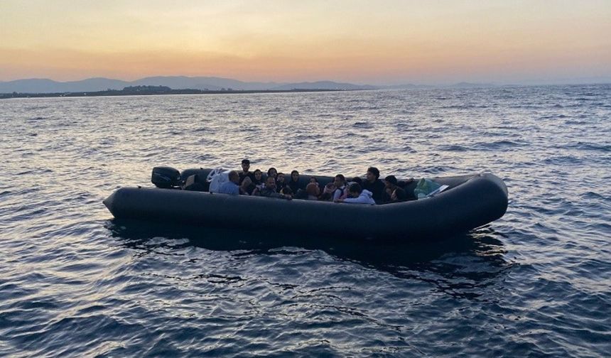 Aydın açıklarında 25 düzensiz göçmen kurtarıldı