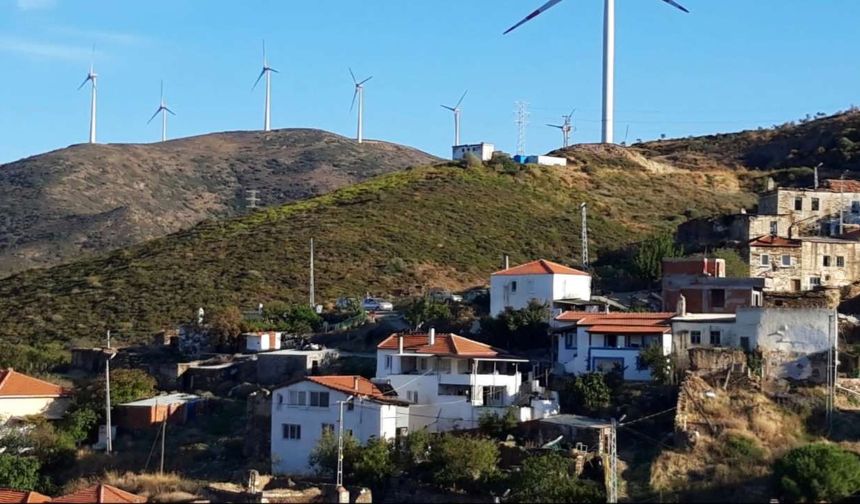 Karaburun'da bir yanda özel koruma kararı bir yanda talan!