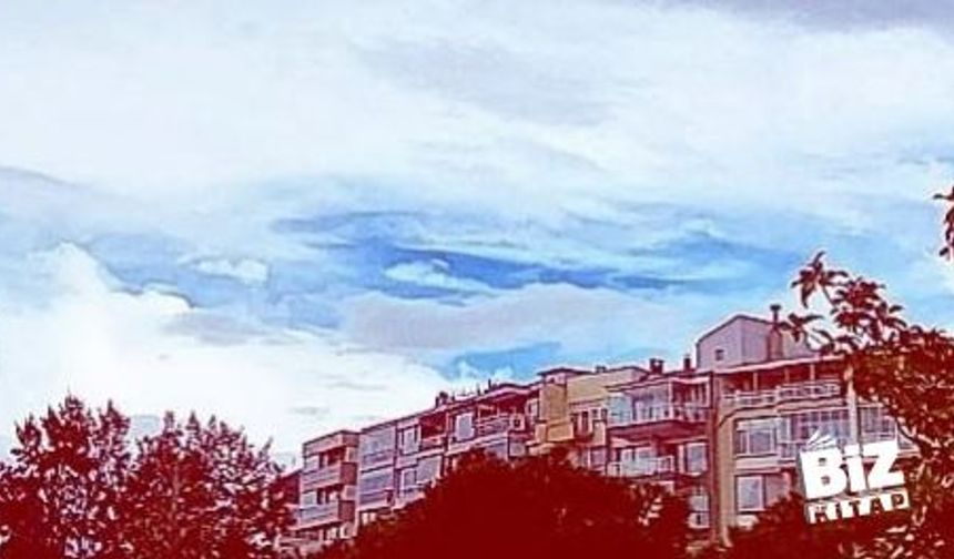 Hülya Akyüz’den Seslerin Tuhaftan Muâf Anları: Sessizliğin içinden yankılanan hikâyeler