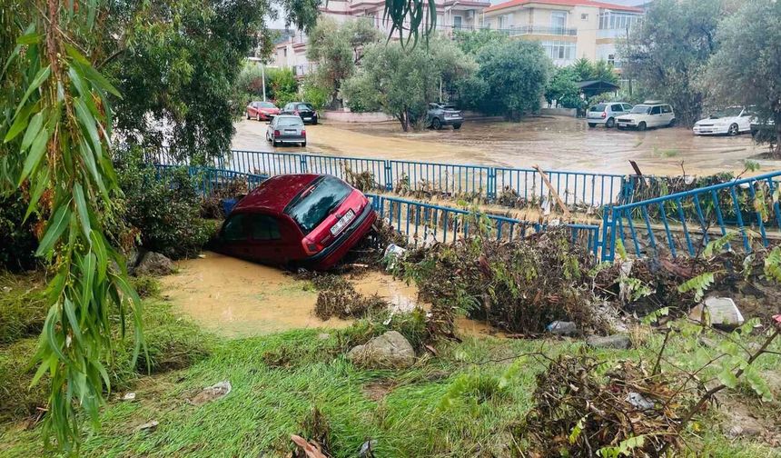 Foça’da sel felaketi: Kayıp kişinin kimliği belli oldu!
