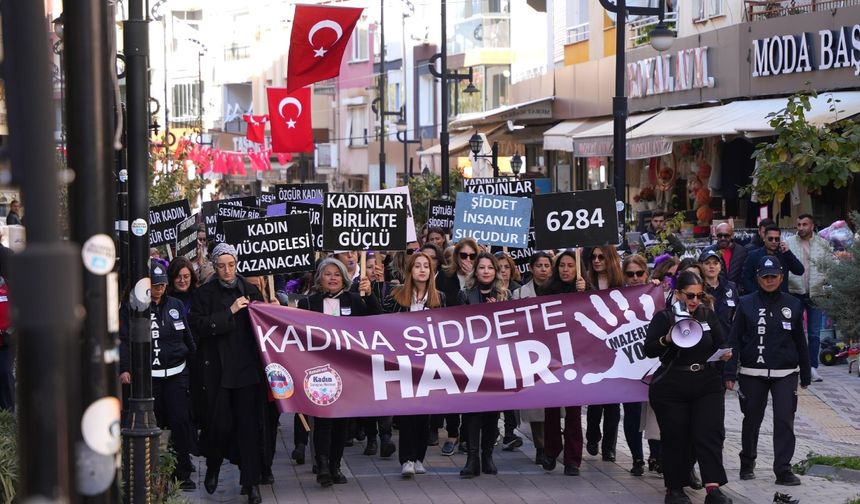 Kemalpaşa, kadına şiddete karşı ses yükseltti