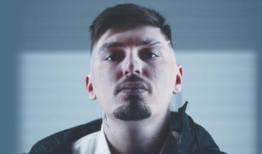 Organize& Waxy- Herkes Kendine Yakışanı Yapsın şarkı sözleri