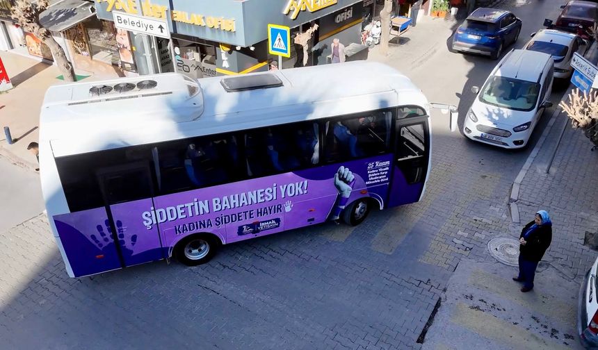 Seferihisar'da kadına şiddete karşı örnek hareket: Farkındalık otobüsü 5 gün sokaklarda