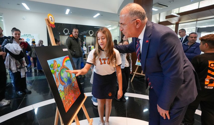 Gaziemir’de çocuklar toprak için çizdi