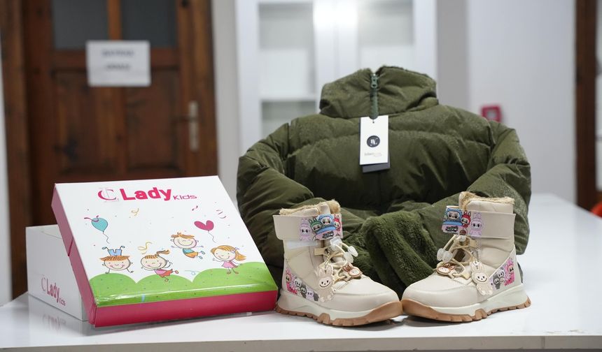 Kemalpaşa’da sosyal dayanışma: Soğuk havalarda içleri ısıtan destek