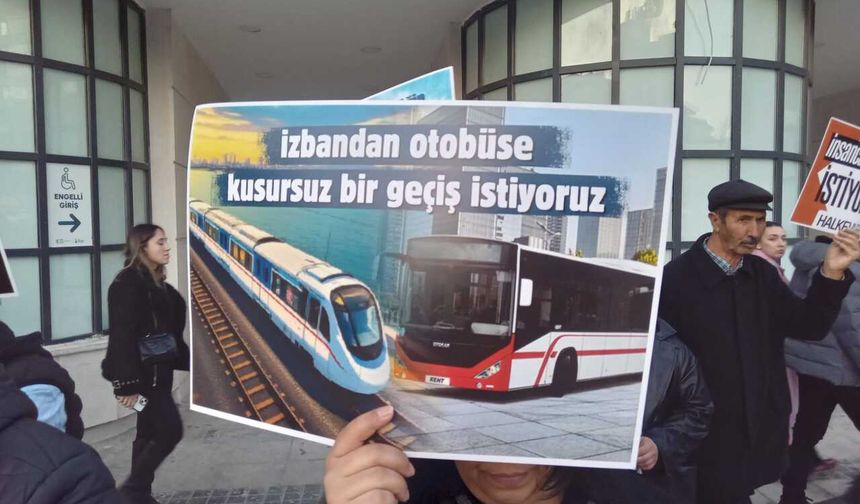 İzmir Halkevleri’nden ulaşım zamlarına tepki: Aktarmalı ulaşım İzmirliler için soyguna dönüştü