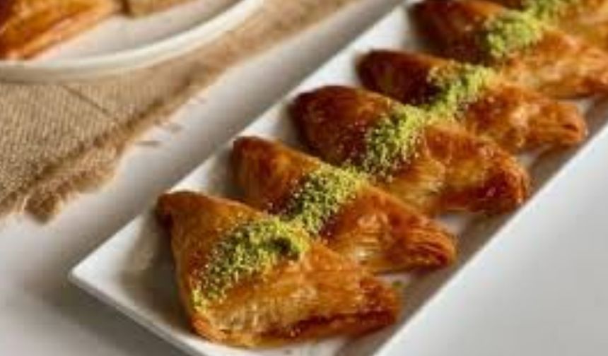 İzmir mutfağının efsane lezzeti: Samsades nasıl yapılır?