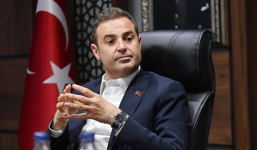 CHP'li Akın'dan AKP iddiasına yanıt: Saat verdi!