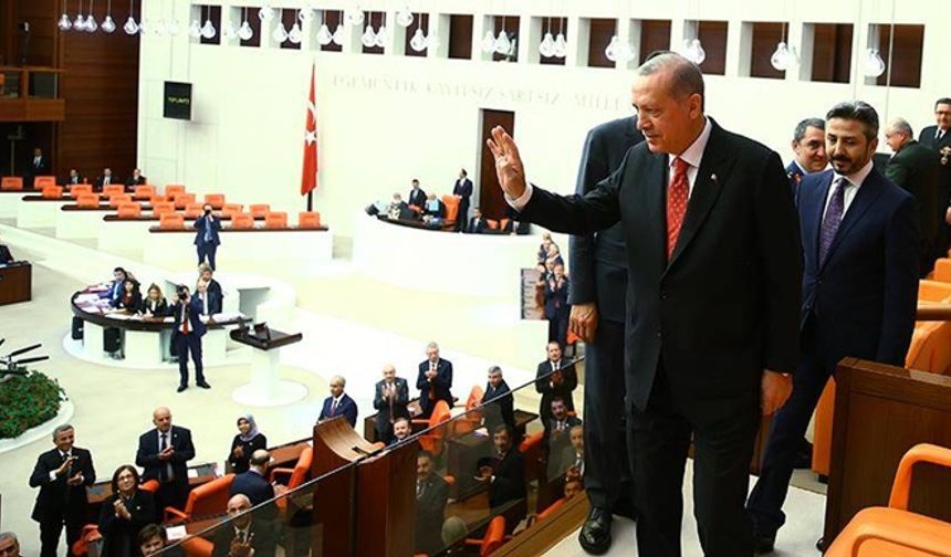 Cumhurbaşkanı ve milletvekili maaşları ne kadar oldu?