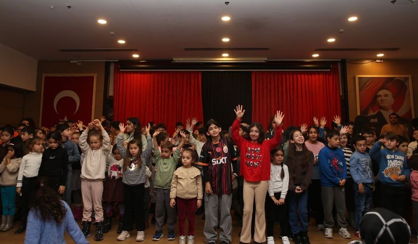 Çiğli’de yarıyıl tatili: Çocuklar beyaz perdeyle buluştu