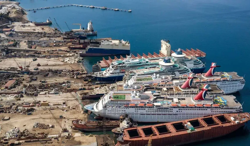 Gemi söküm tesisleriyle gündemdeydi… Milletvekilleri harekete geçti: AB Komisyonu’na Aliağa mektubu!