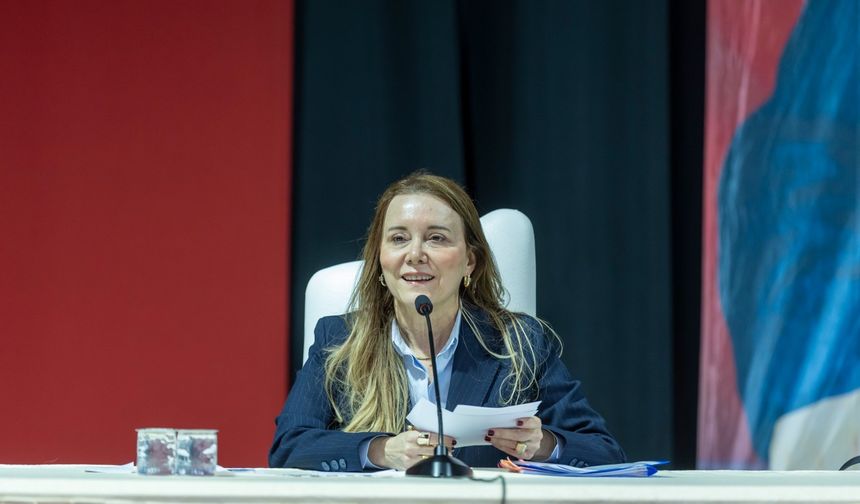 Konak’ta 2026 yılının ilk meclisi: Ruhsat tarifesi yeniden düzenlendi