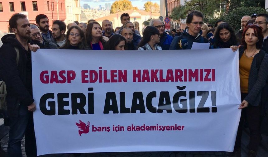 DEM Parti’den Barış Akademisyenleri çağrısı: Savaşın karşısında duranlar cezalandırıldı!