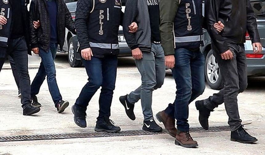 İzmir'de yedek parça operasyonu: 25 şüpheli tutuklandı!