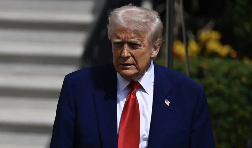 İran’da protestolar sürerken Trump’tan sert tehdit