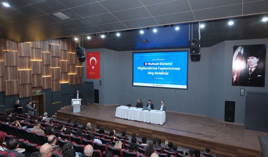 Dikili’de E-Ruhsat uygulaması başladı: Zaman kaybı azalacak, hizmet kalitesi artacak