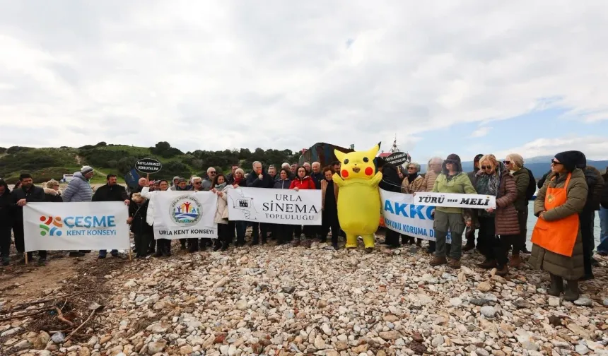 Urlalılar, hurda gemiyi ve yat limanı projesini protesto edecek