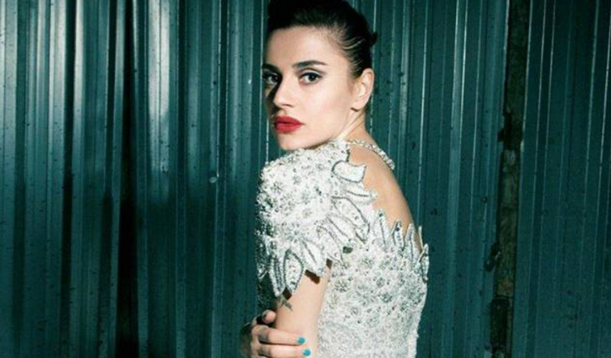 Sanatçı Ceylan Ertem’den çağrı: Gazetecilere özgürlük için buluşalım