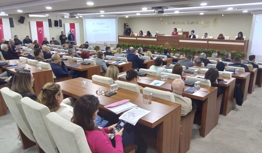 Karabağlar Meclisi'nden tekstil pazarı kararına ret